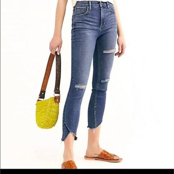 Free People We The Free Sunny Distressed Midrise Skinny "V" Ankle Detail Jean 25 - Picture 1 of 10